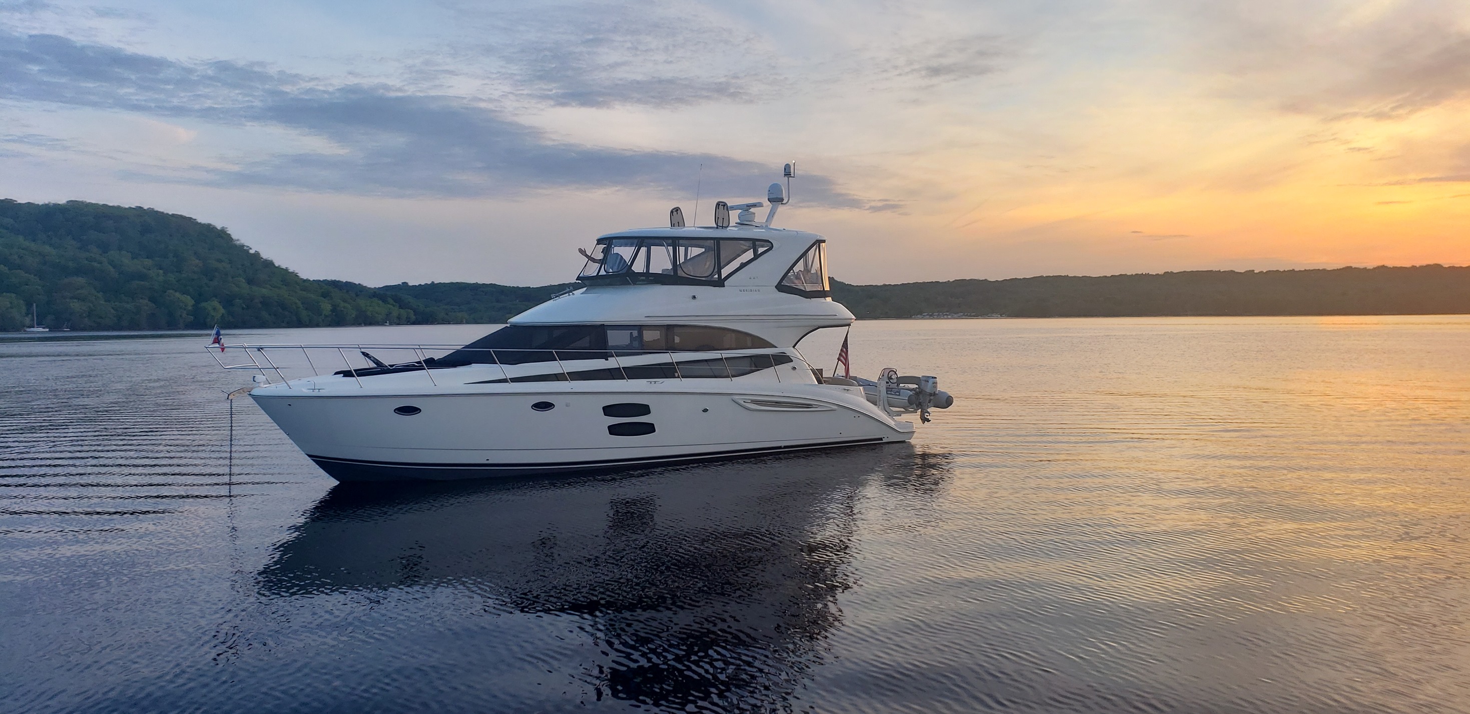 sunset photo of flying colors